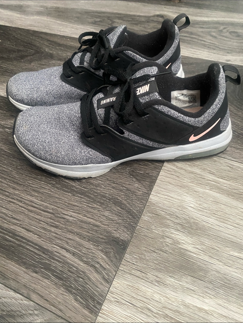 Nike Women's Gray, Black & Pink Training Sneakers